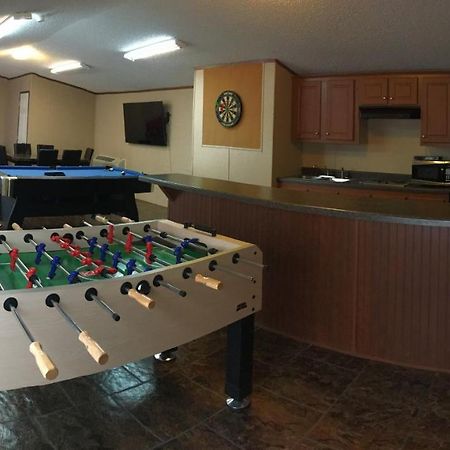 Oasis Lodge Big Lake Екстер'єр фото