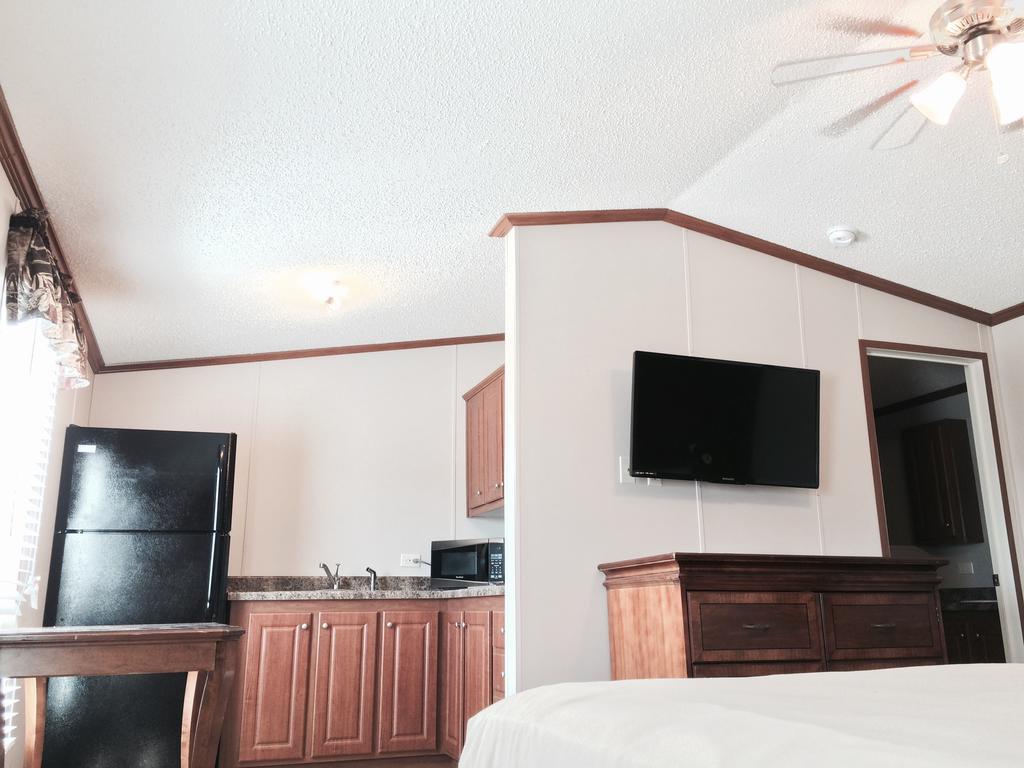 Oasis Lodge Big Lake Екстер'єр фото