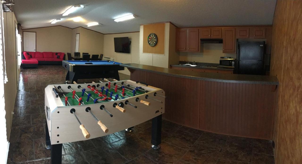 Oasis Lodge Big Lake Екстер'єр фото